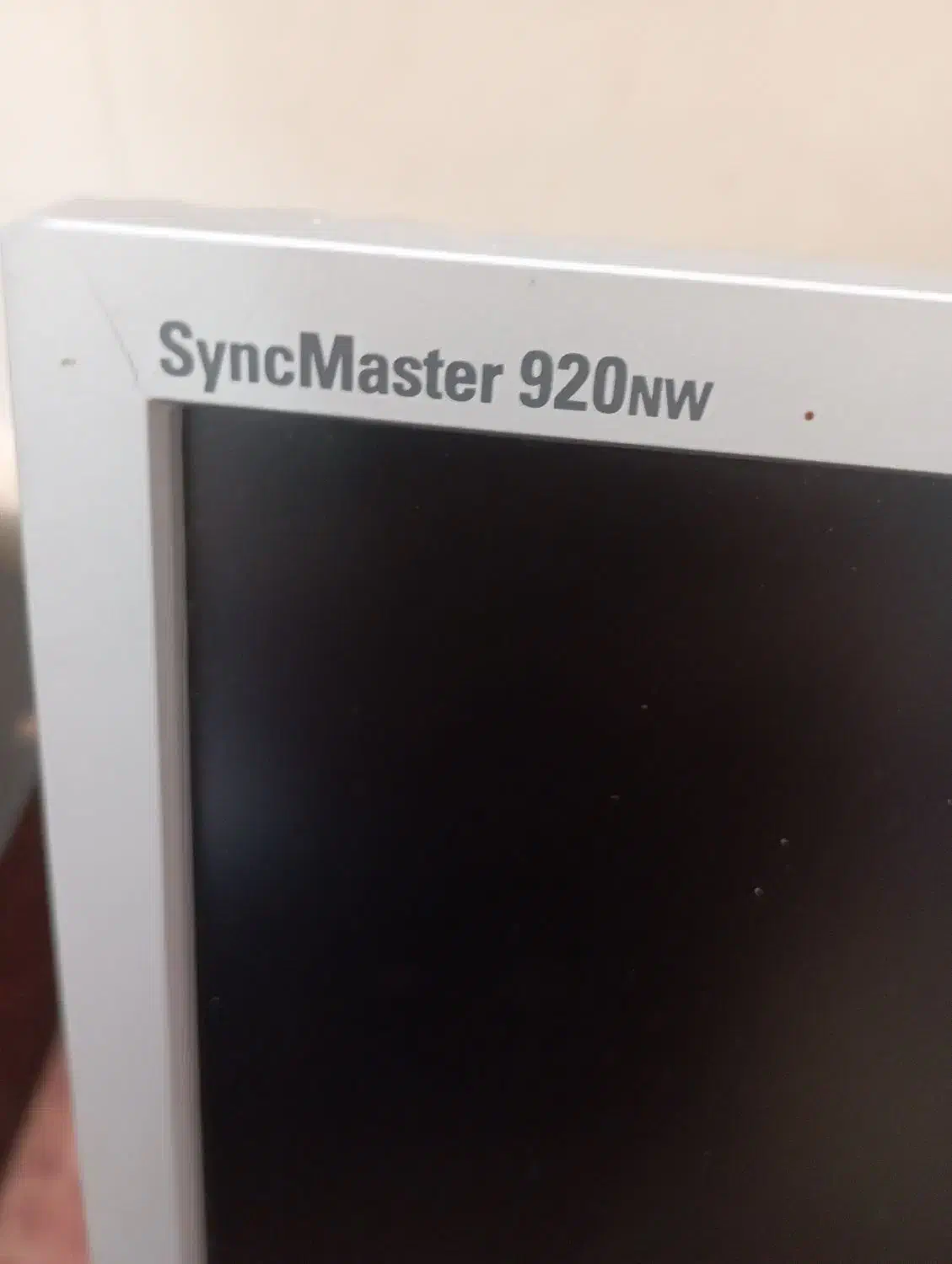 مانیتور سالم|قطعات و لوازم جانبی رایانه|بروجرد, |دیوار