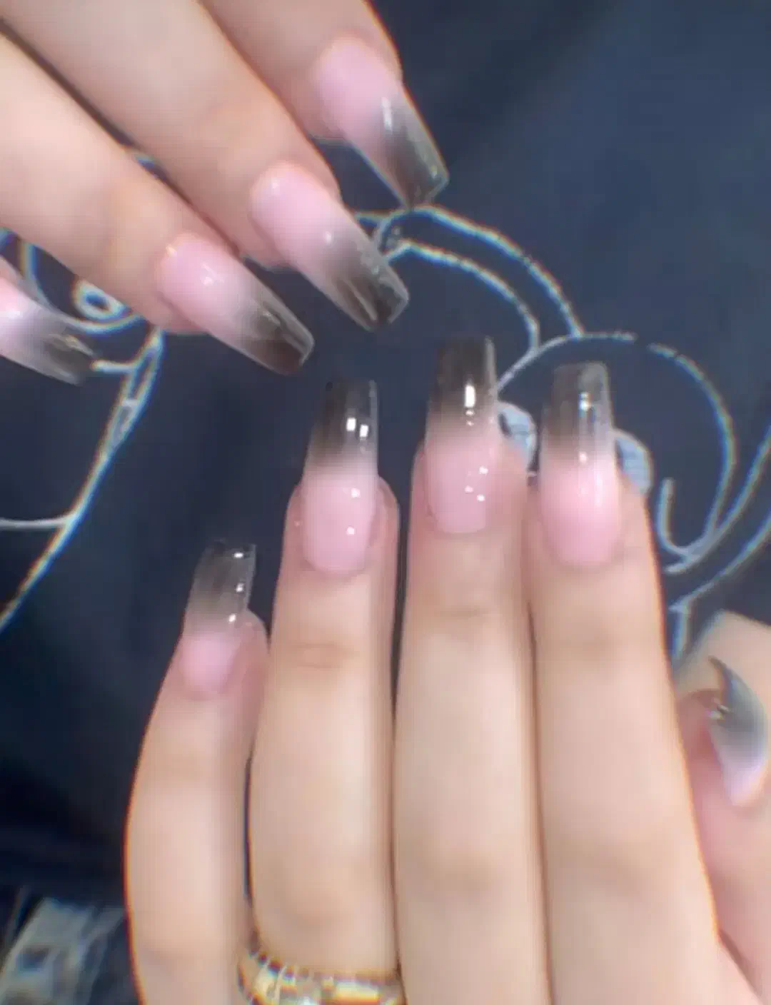 رنگ مو،میکاپ شنیون،تاتو بدن،ناخن،پاکسازی صورت|خدمات آرایشگری و زیبایی|خوی, |دیوار