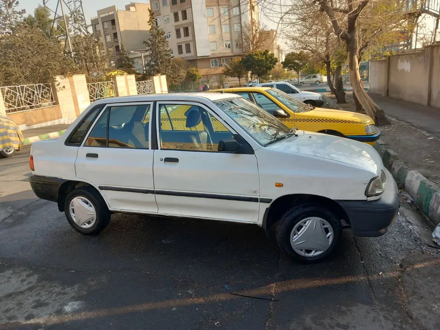 پراید سفید مدل ۸۹ صبا|خودرو سواری و وانت|تهران, جنت‌آباد جنوبی|دیوار