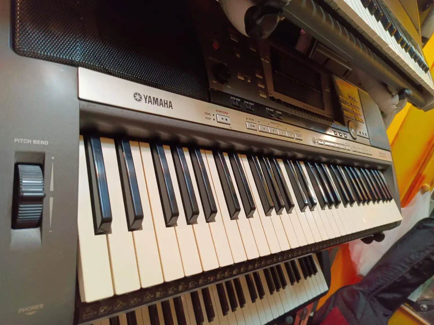 ارگ یاماها psr640 کلکسیونی واقعی مشابه آکبند|پیانو، کیبورد، آکاردئون|تبریز, |دیوار