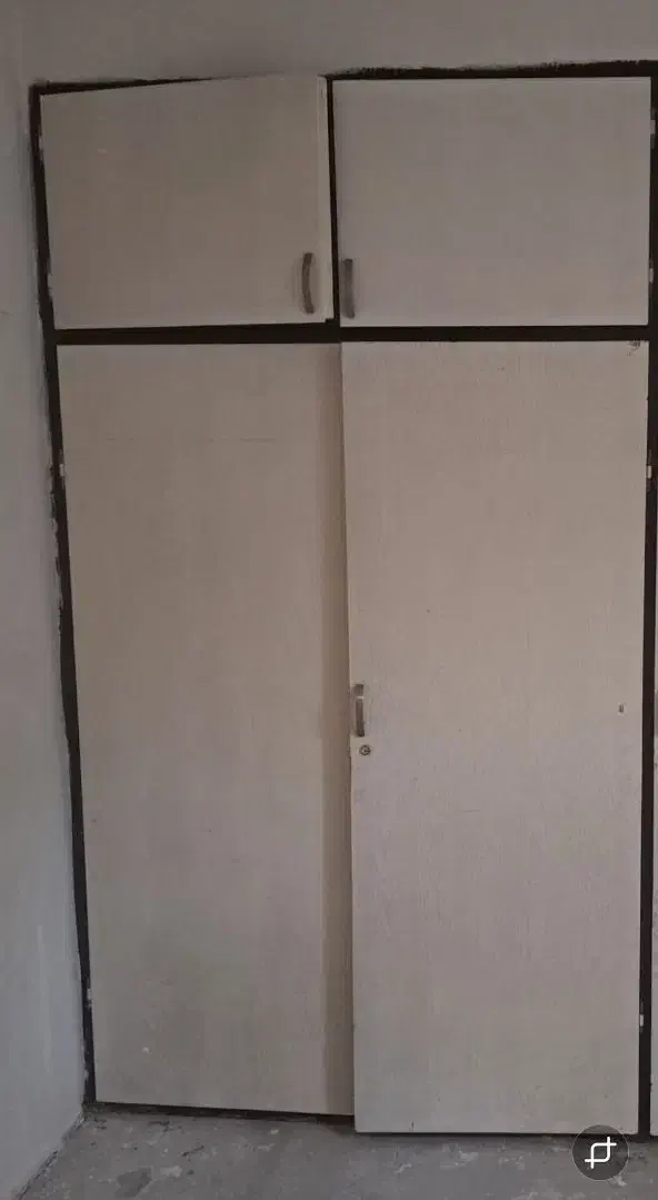 درب واحد و کمد دیواری همراه با چارچوب|مصالح و تجهیزات ساختمان|تهران, شهرک طالقانی|دیوار