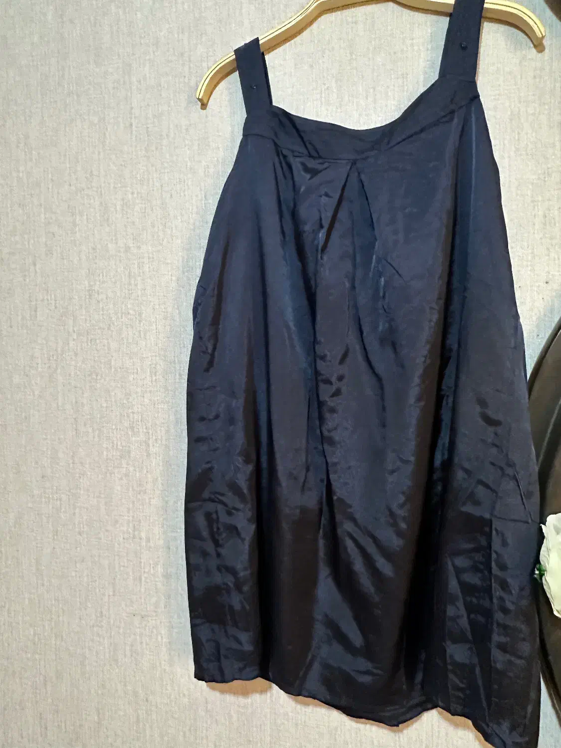 لباس نو|لباس|کیش, |دیوار