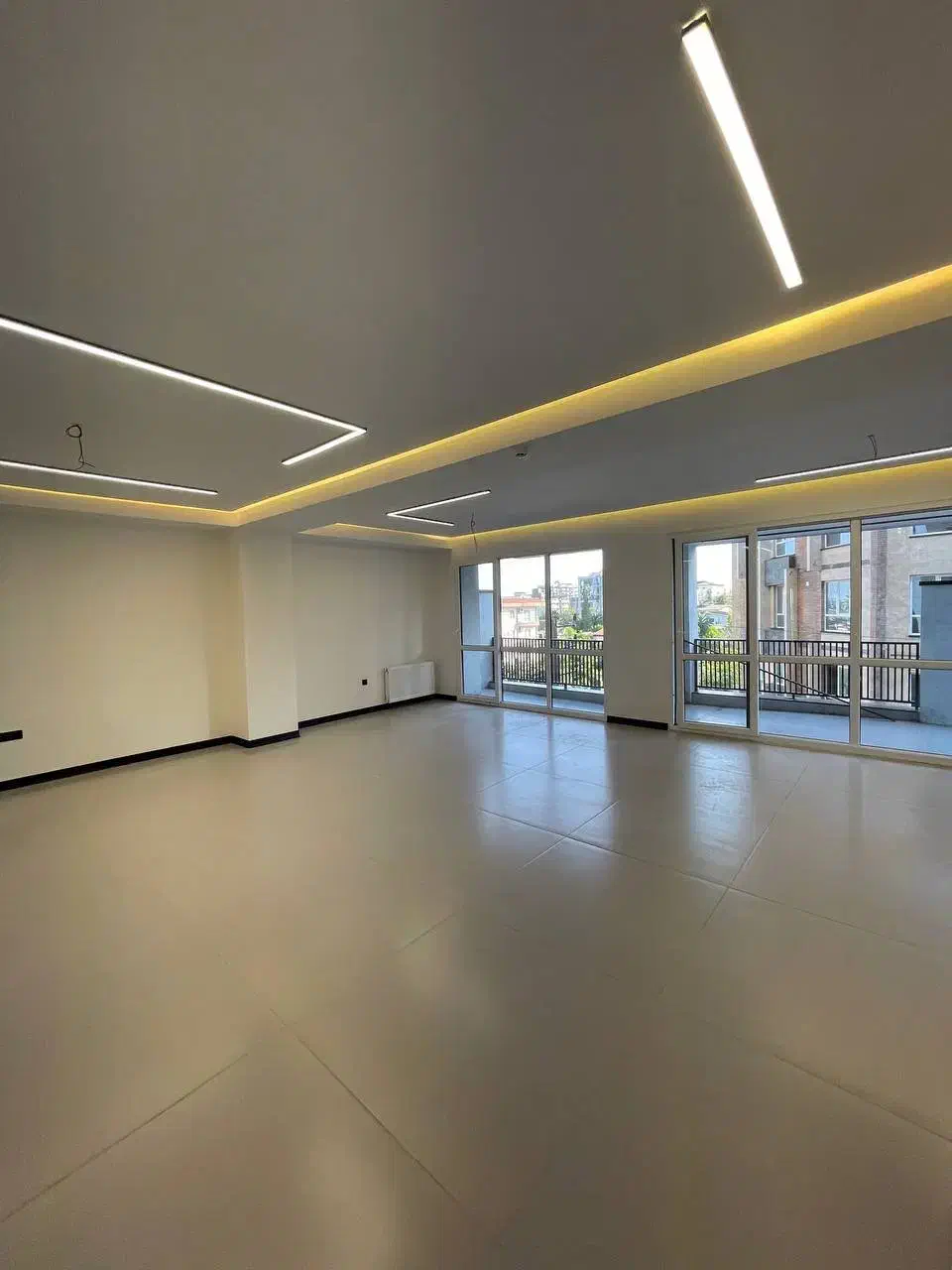 معاوضه متلقو ۱۷۰متر با واحد نیازبه بازسازی تهران|فروش آپارتمان|سلمانشهر, |دیوار