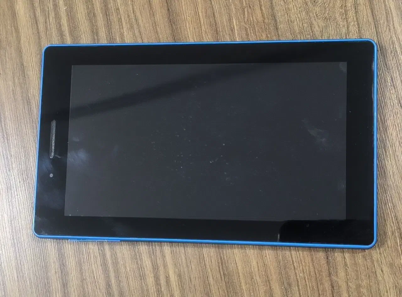 تبلت|تبلت|رشت, فلسطین|دیوار