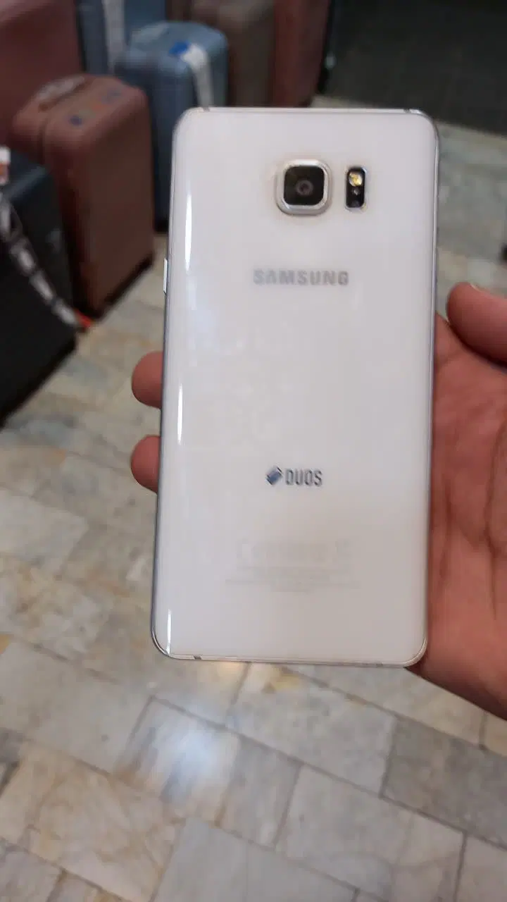 گوشی مدل Note 5 SM|موبایل|کاشان, فین بزرگ|دیوار