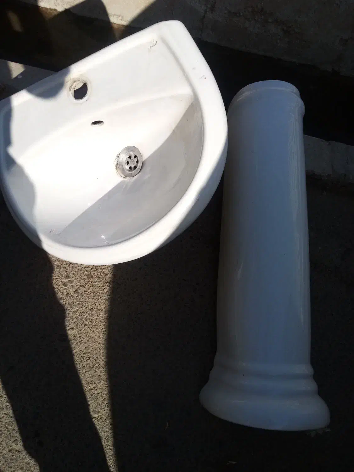 روشویی صدف|لوازم سرویس بهداشتی|صدرا-فارس, فاز ۱|دیوار