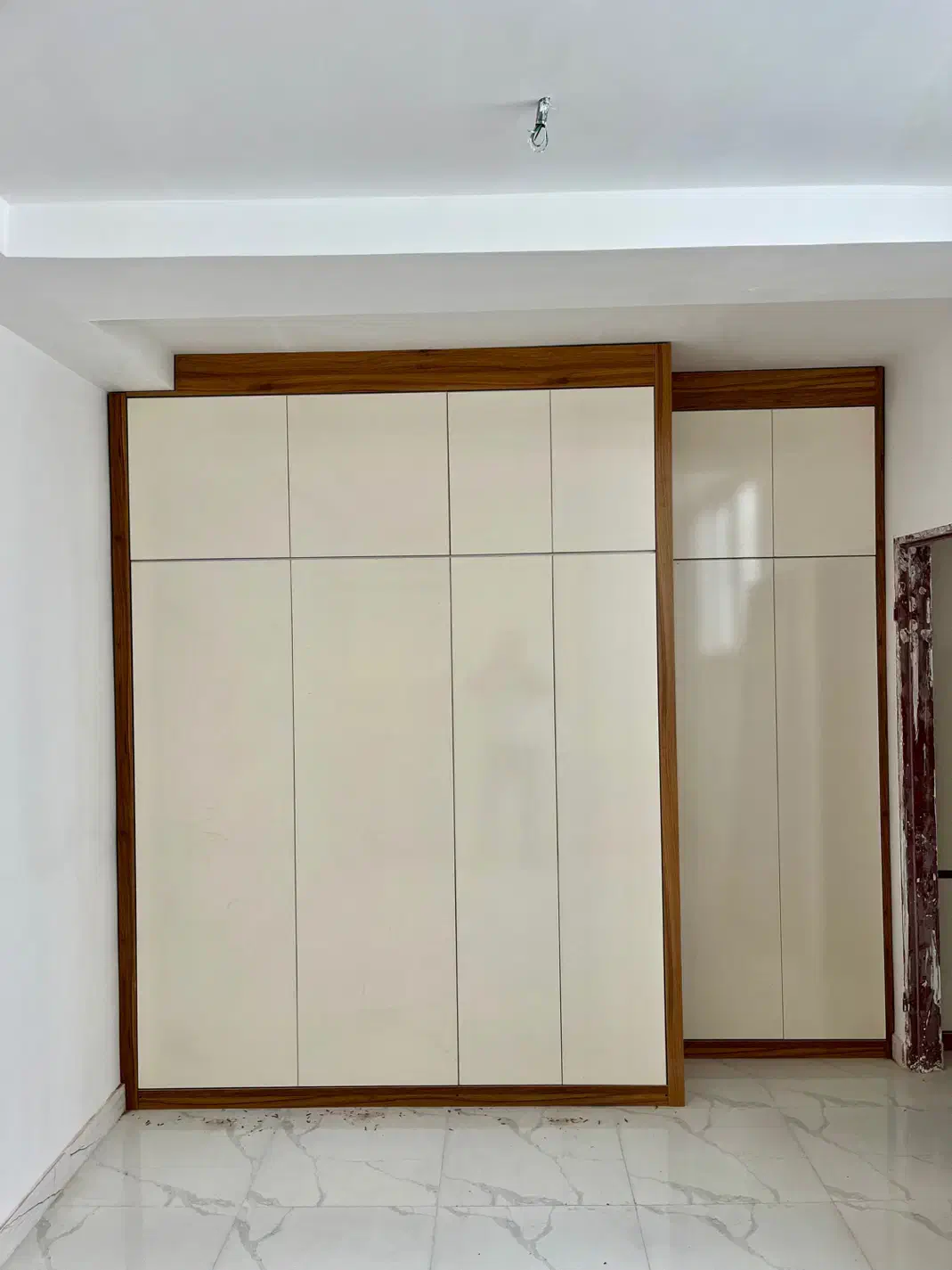 ساخت و اجرای کابینت ، کمد دیواری،کافی بار و ..|خدمات پیشه و مهارت|رشت, استادسرا|دیوار