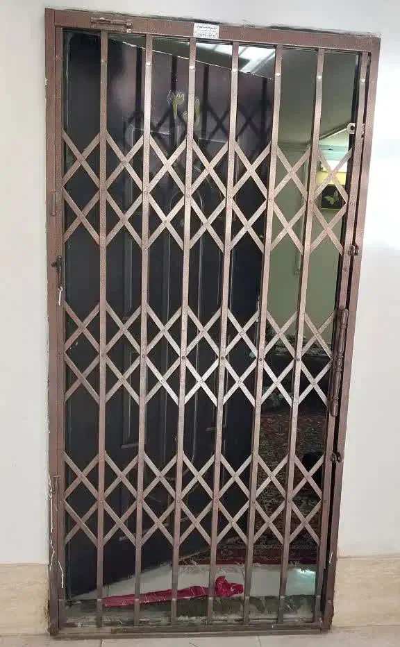 حفاظ درب اکادیونی|مصالح و تجهیزات ساختمان|نیشابور, تختی|دیوار