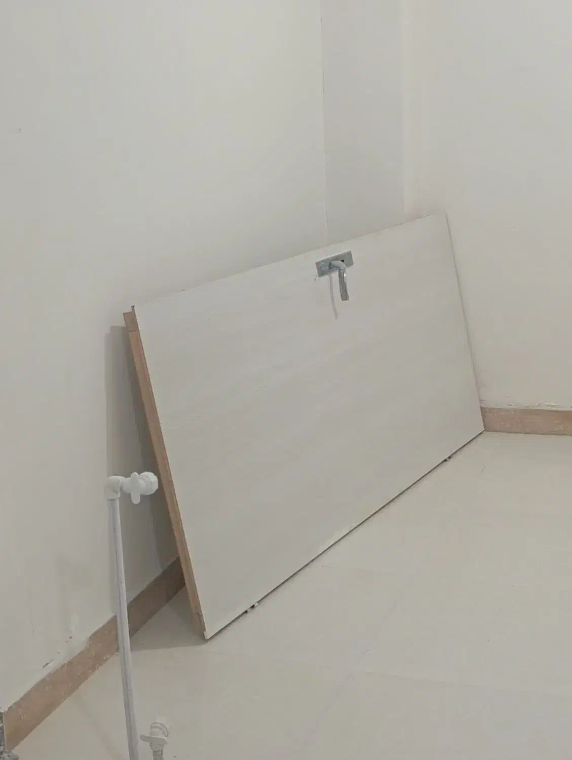 در چوبی اتاق خواب|مصالح و تجهیزات ساختمان|خزل, |دیوار