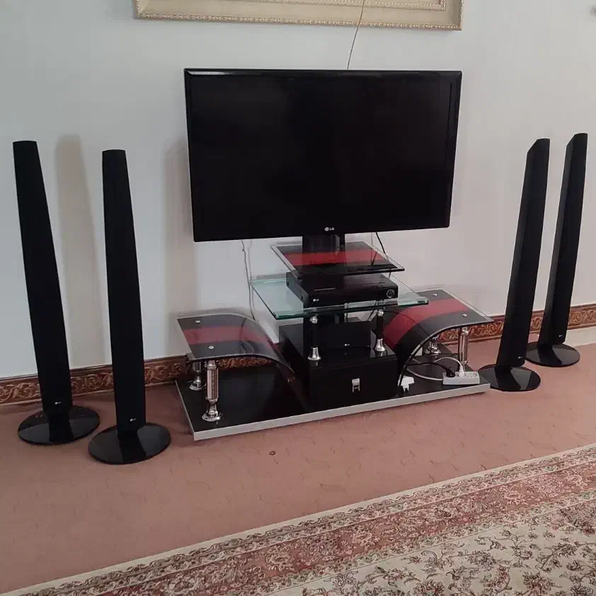 ال سی دی ۴۲ اینچ الجی|تلویزیون و پروژکتور|ملایر, |دیوار