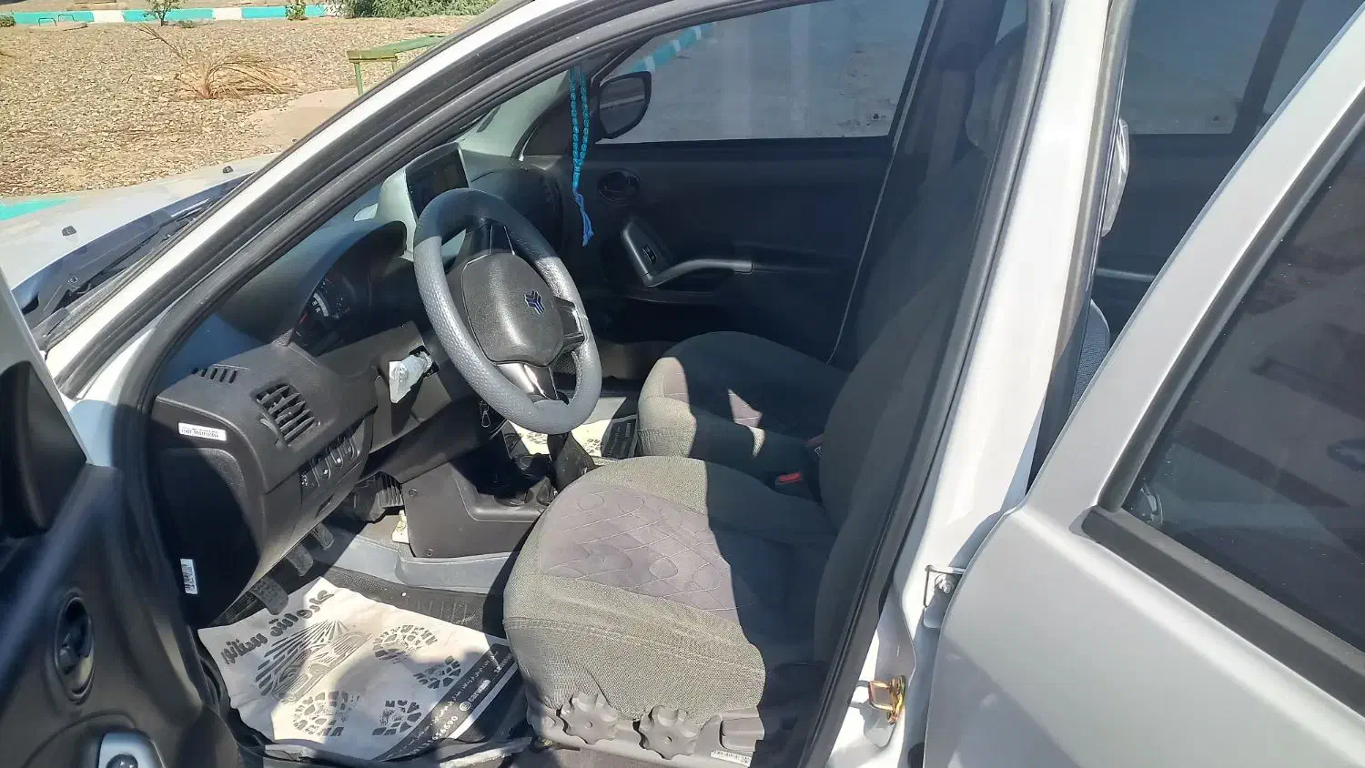 ساینااس۴۰۲دوگانه فابریک|خودرو سواری و وانت|اصفهان, فرودگاه شهید بهشتی|دیوار