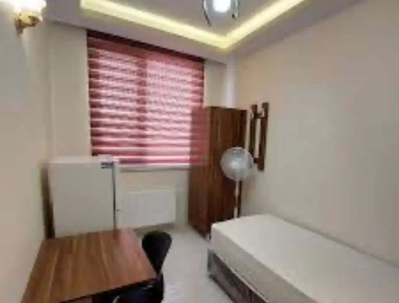 خوابگاه پانسیون دانشجو و کارمندی اتاق تک نفر|اجارهٔ آپارتمان|شیراز, صنایع الکترونیک|دیوار