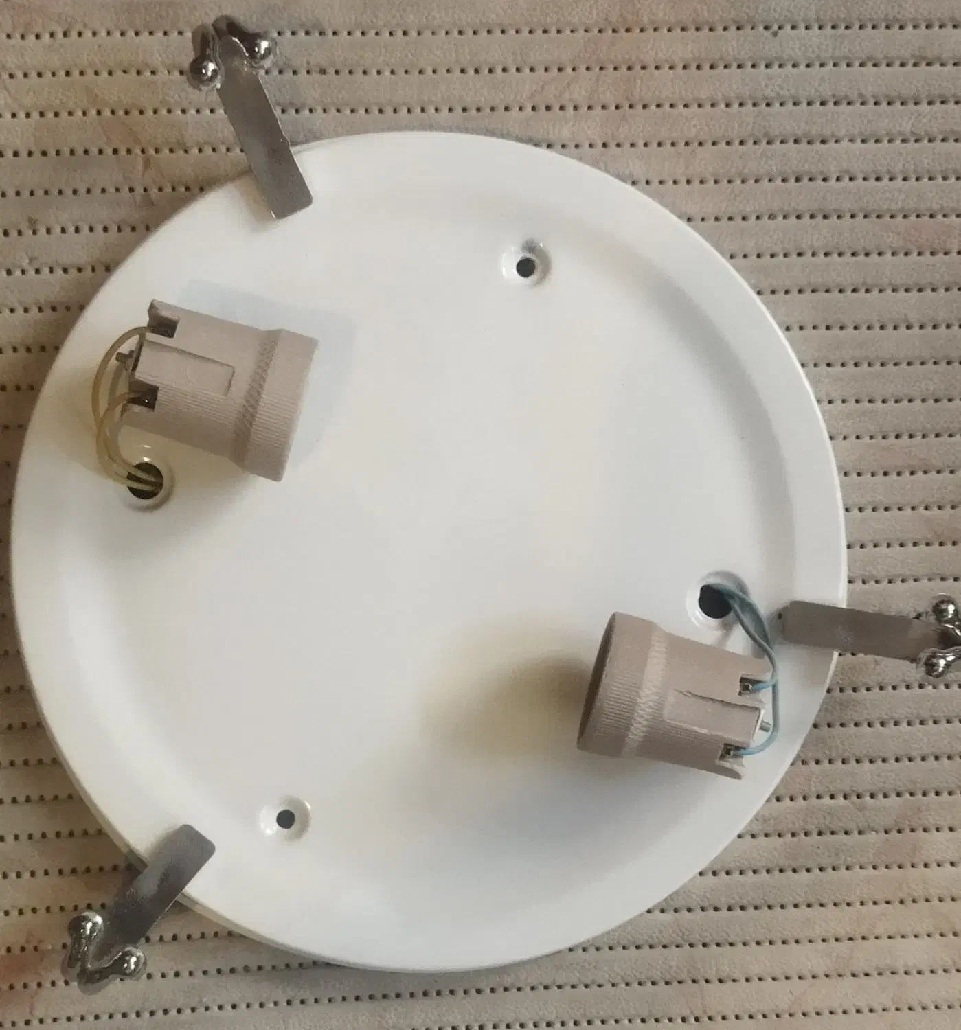 چراغ سقفی|لامپ و چراغ|قم, نیروگاه|دیوار