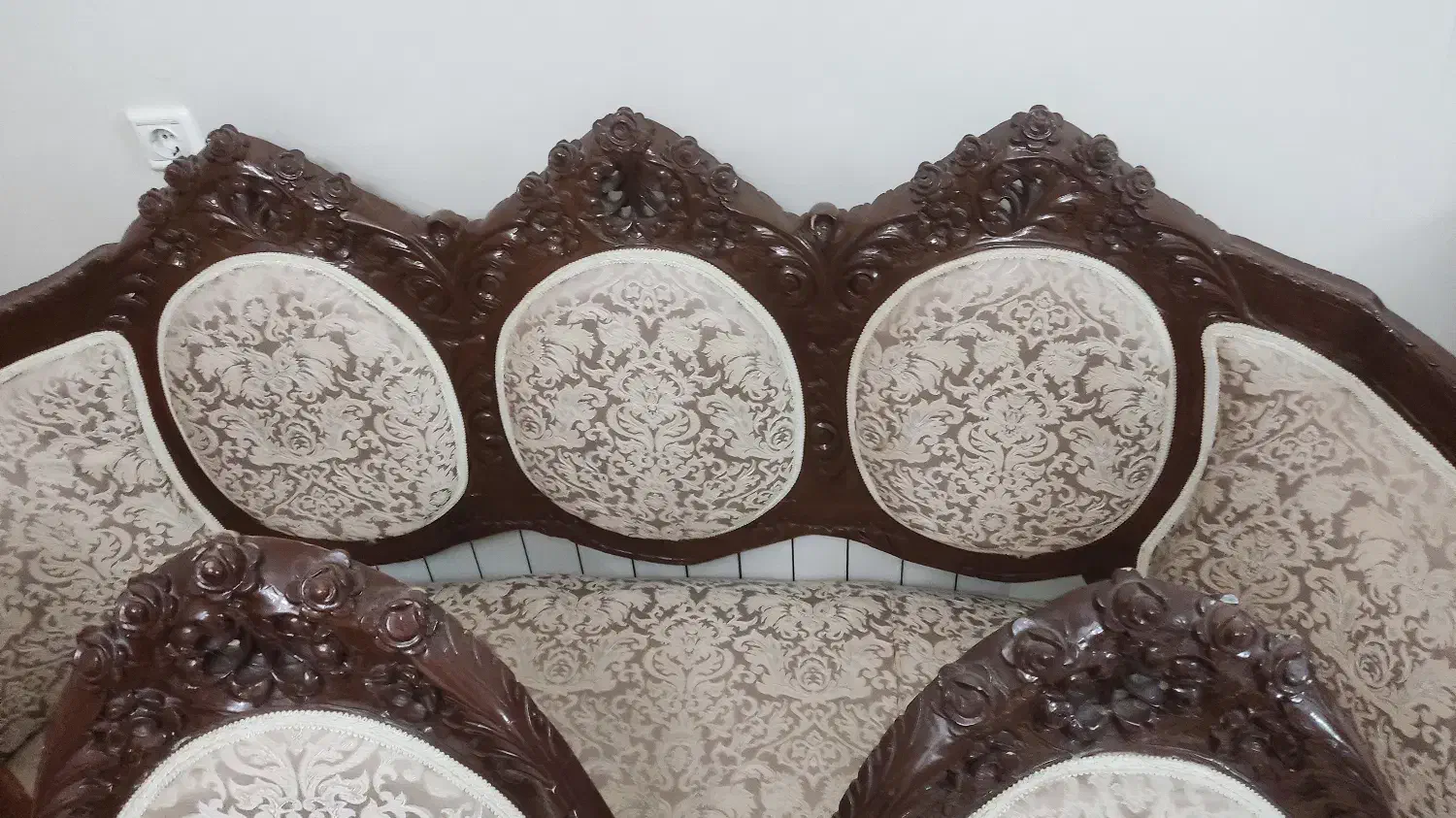 فروش مبل سلطنتی چوب|مبلمان خانگی و میز عسلی|قزوین, |دیوار