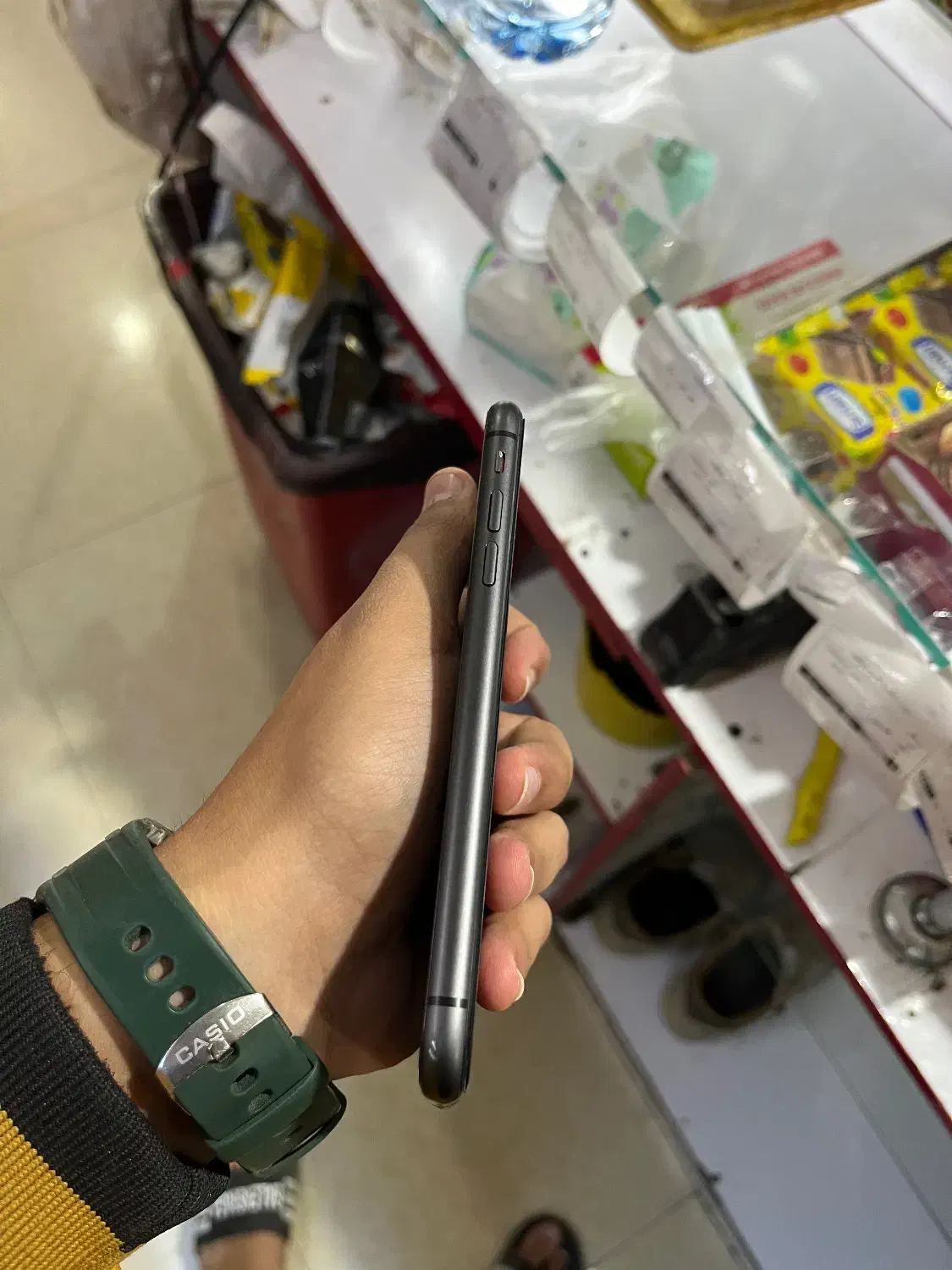 ایفون ۱۱ نرمال|موبایل|صدرا-فارس, فاز ۱|دیوار