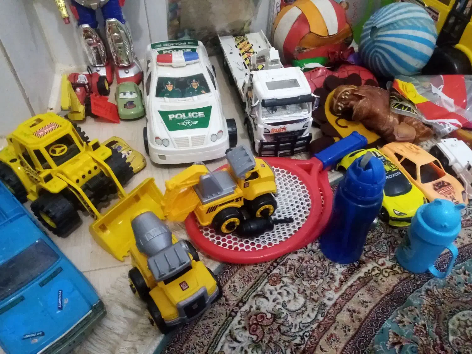 کلی اسباب بازی|اسباببازی|گتاب, |دیوار