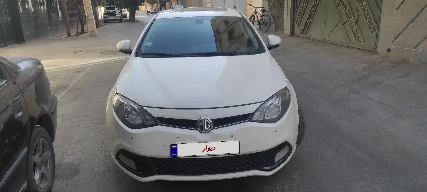 MG 6 مدل ۲۰۱۳ - سفید - 1 میلیارد و سیصد|خودرو سواری و وانت|اصفهان, فرهنگیان|دیوار