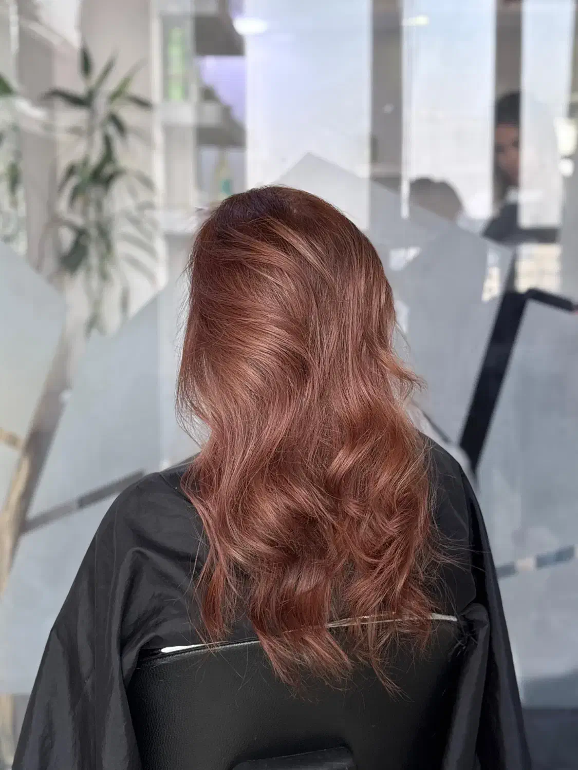 رنگ مو، لایت و بالیاژ کراتین حرفهای|خدمات آرایشگری و زیبایی|بندرعباس, |دیوار