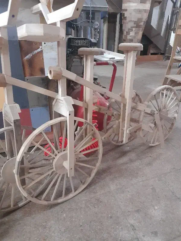 دوچرخه چوبی ..|دوچرخه، اسکیت، اسکوتر|خمینی‌شهر, |دیوار