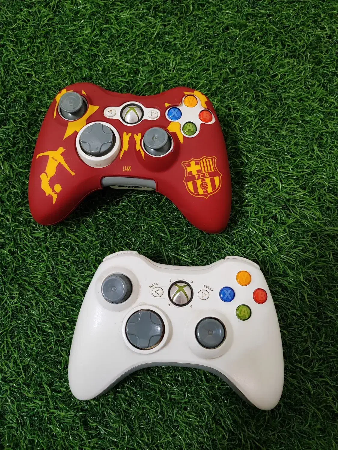 ایکس باکس 360 همراه دو دسته|کنسول، بازی ویدئویی و آنلاین|هشتگرد, شهرک اداری|دیوار