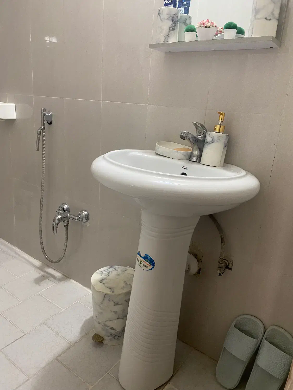 فروش روشویی|لوازم سرویس بهداشتی|سمنان, |دیوار