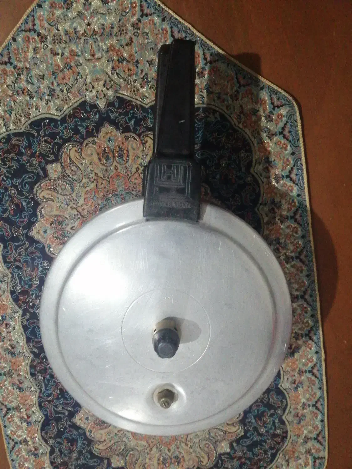 زودپز|ظروف پختوپز|تبریز, |دیوار