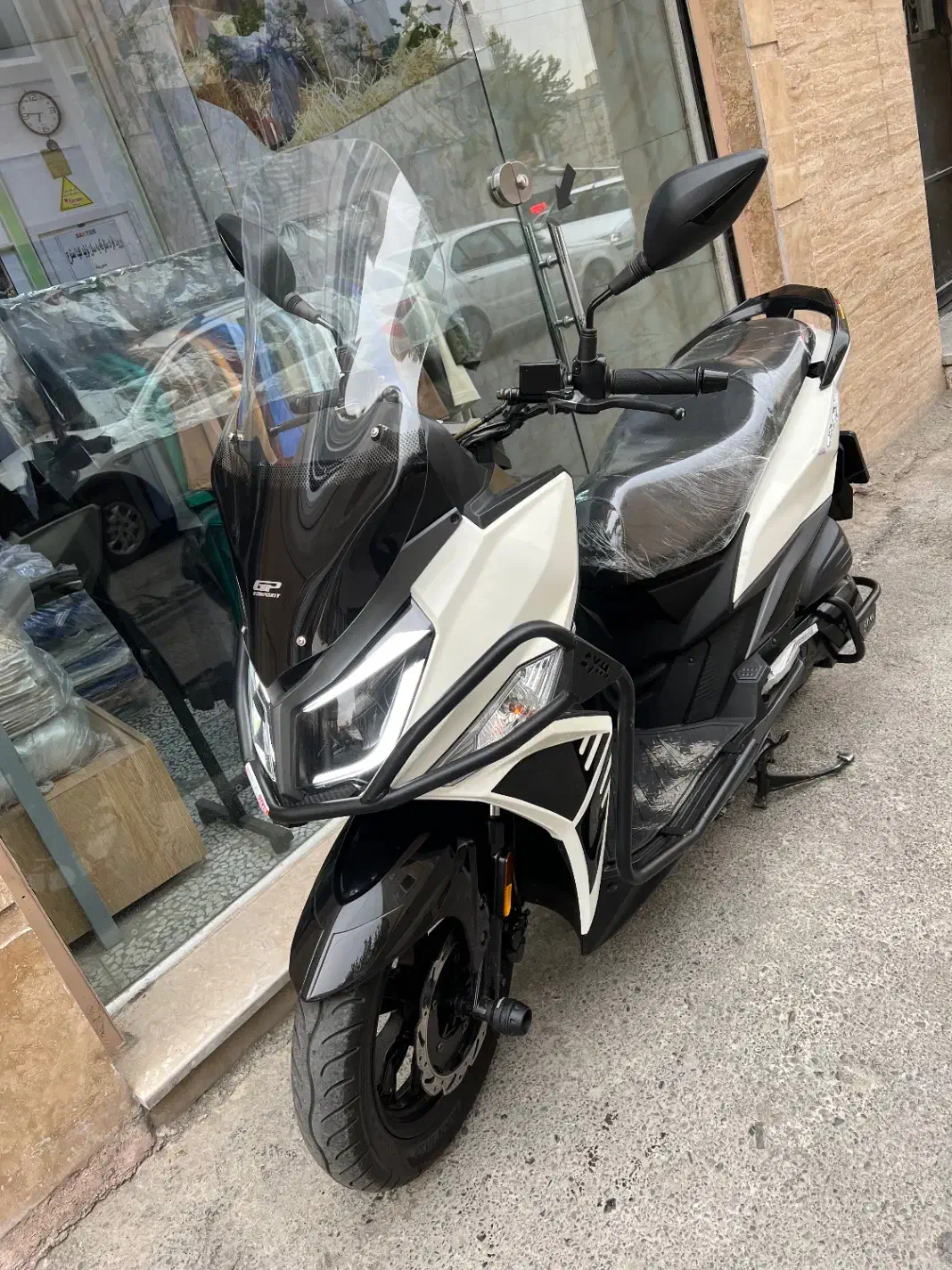 j200|موتورسیکلت|کرج, کوی فرهنگ|دیوار