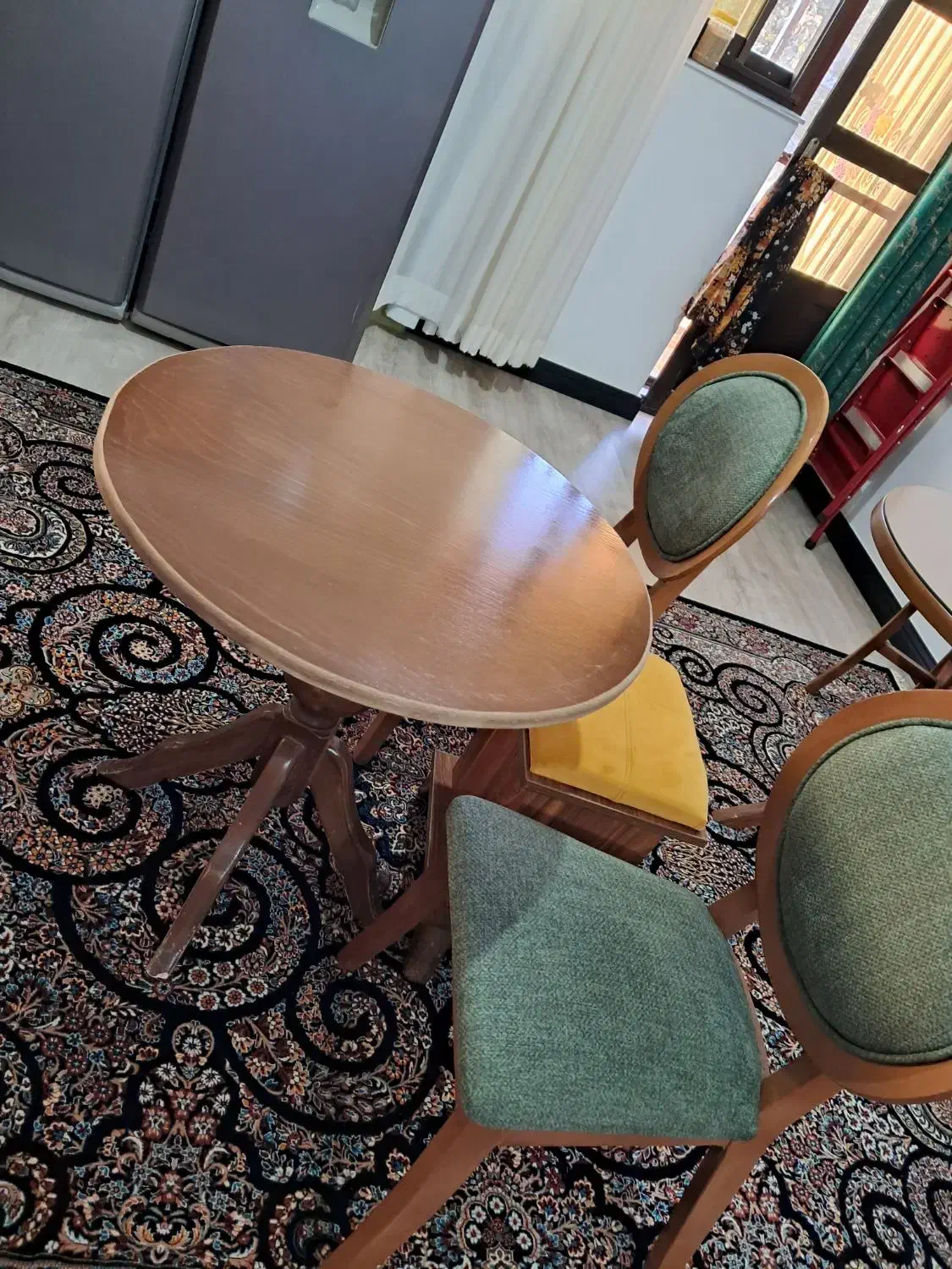 میز ناهار خوری دونفره با صندلی کوچیک|میز و صندلی غذاخوری|رودسر, |دیوار