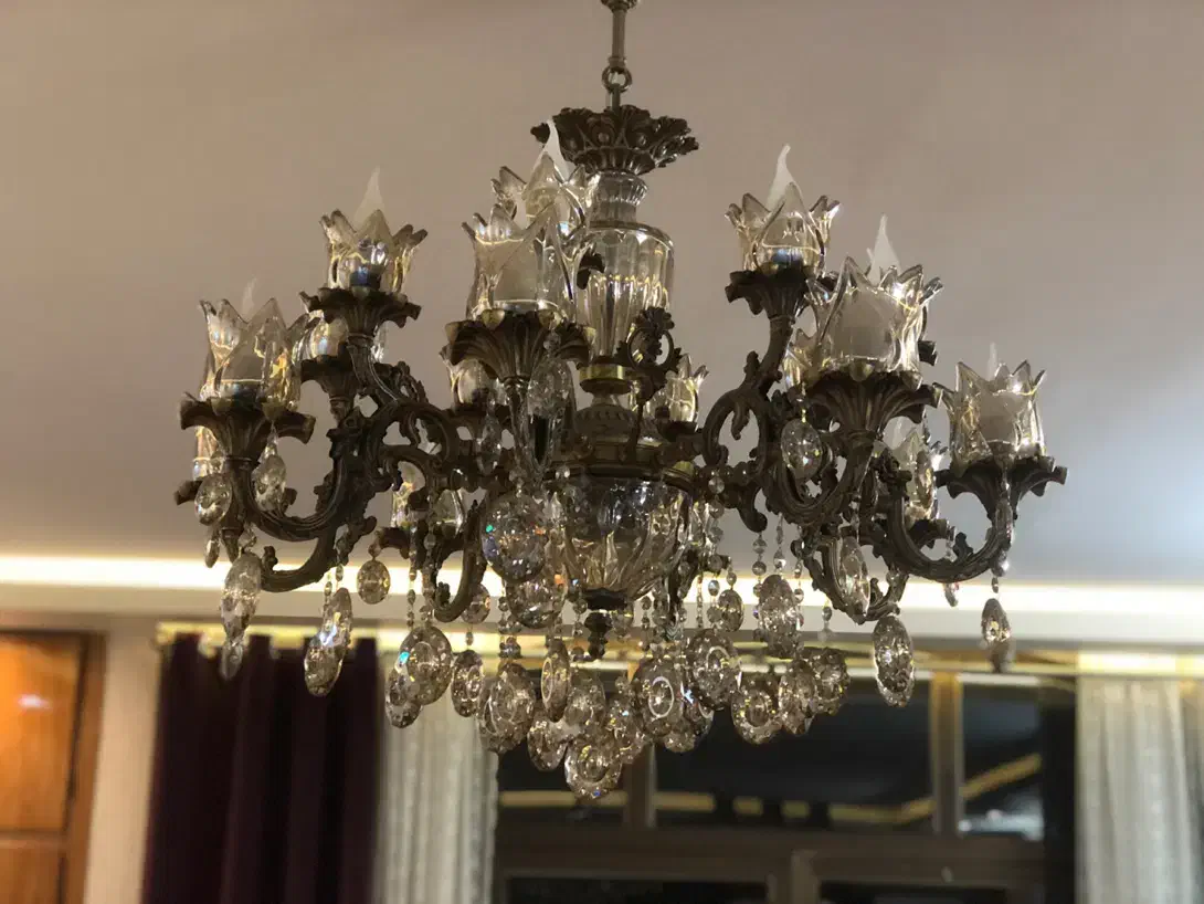 لوستر|لوستر و چراغ آویز|اصفهان, کوی ولی عصر|دیوار