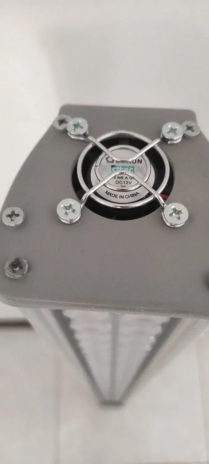 لامپ رشد گیاه 200 وات مدل B200 بنفش|گل و گیاه طبیعی|اهواز, ۲۰۰۰واحدی|دیوار