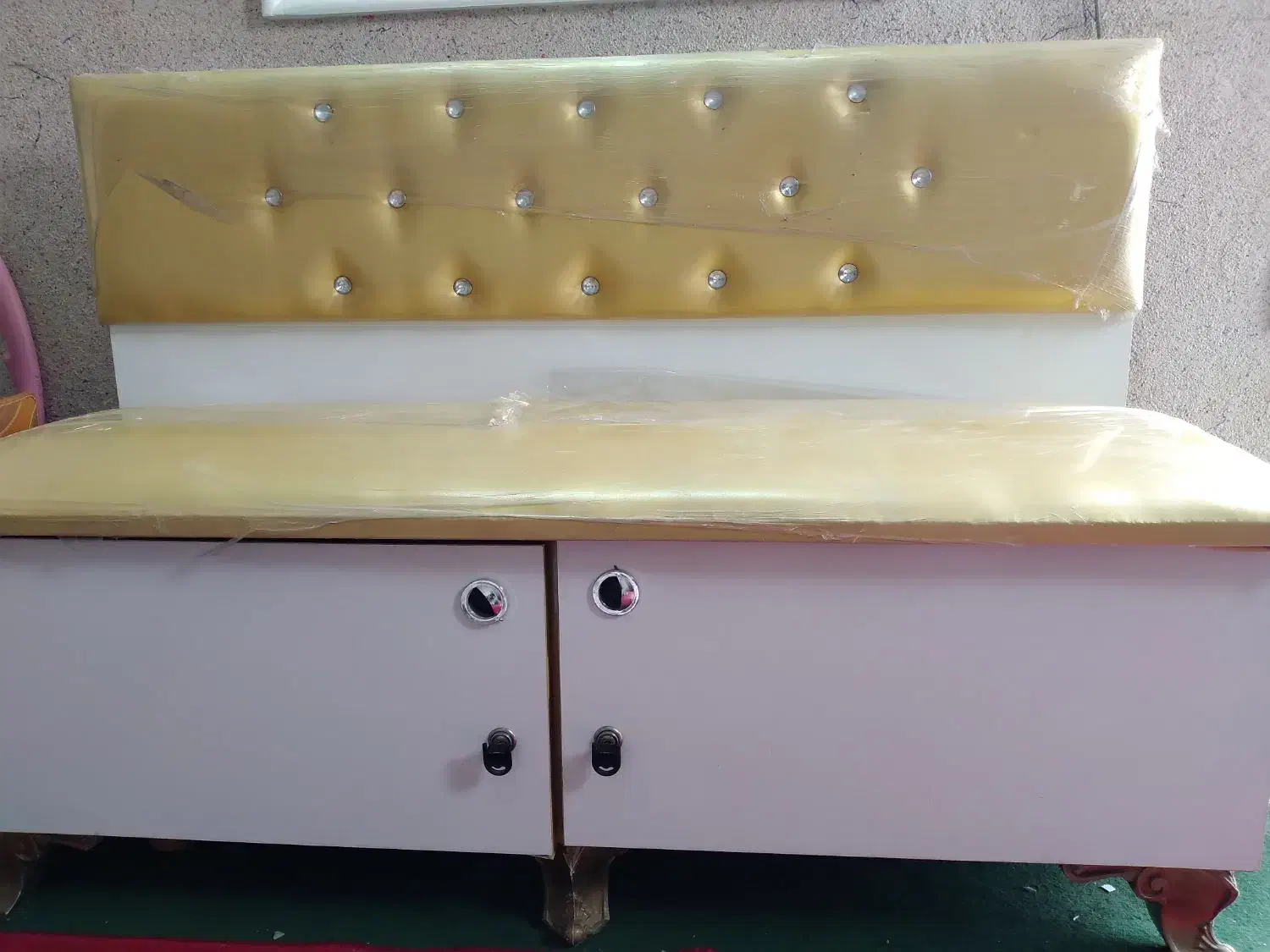 لوازم ارایشگاه ب قیمت پایین بخر|آرایشگاه و سالنهای زیبایی|اسلامشهر, مطهری|دیوار