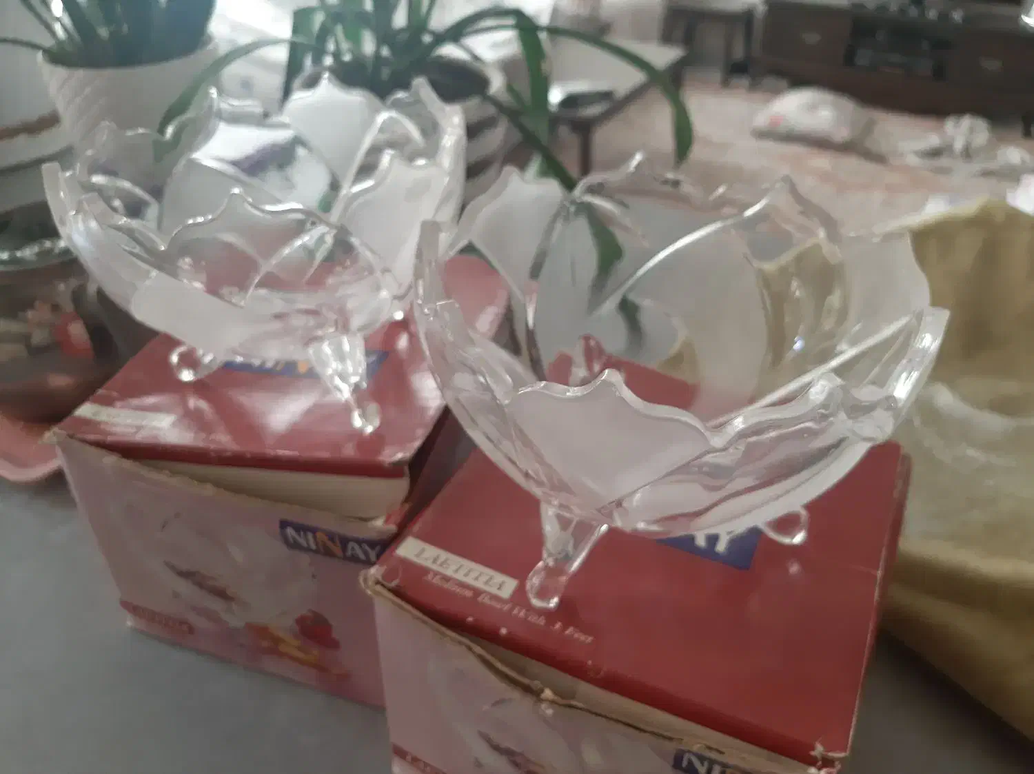 جایخی  شکلات خوری گلدان گیلاس امپراطور سینی جاشمعی|ظروف سرو و پذیرایی|تهران, جمهوری|دیوار