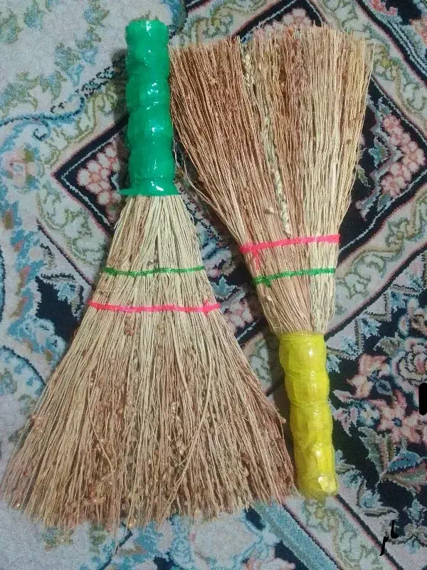 جاروی کوچک|لوازم نظافت|میانه, |دیوار