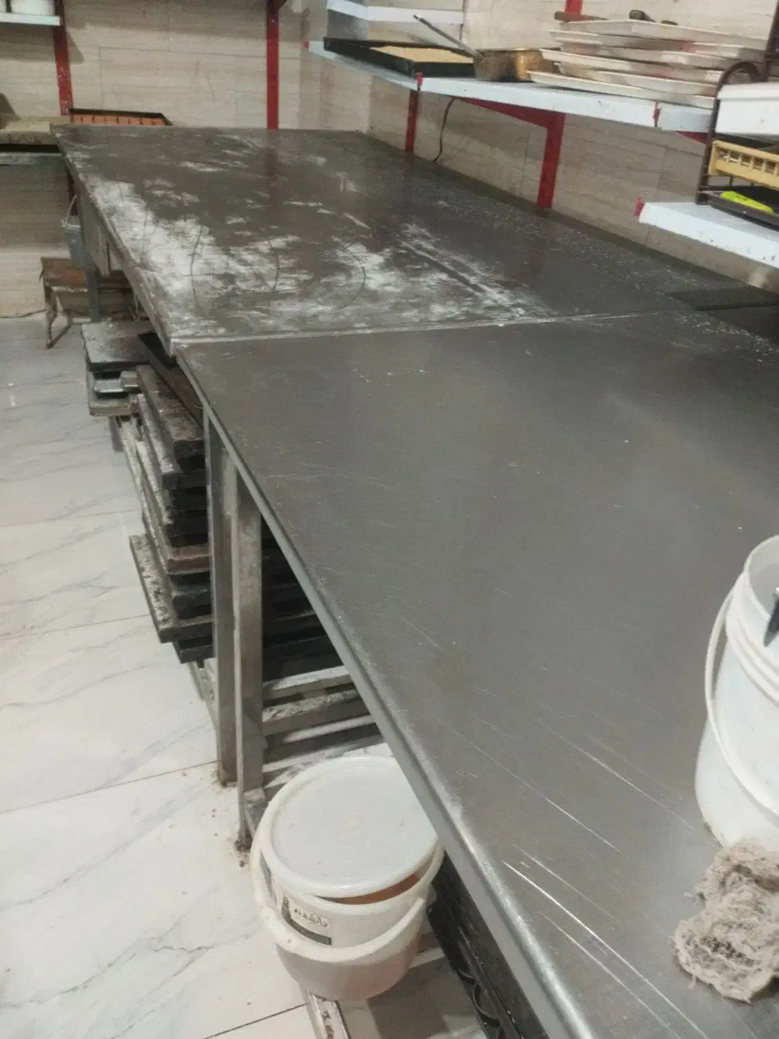 فروش فوری مغازه و کارگاه قنادی|فروشگاه و مغازه|تهران, میدان میوه و تره‌بار مرکزی|دیوار