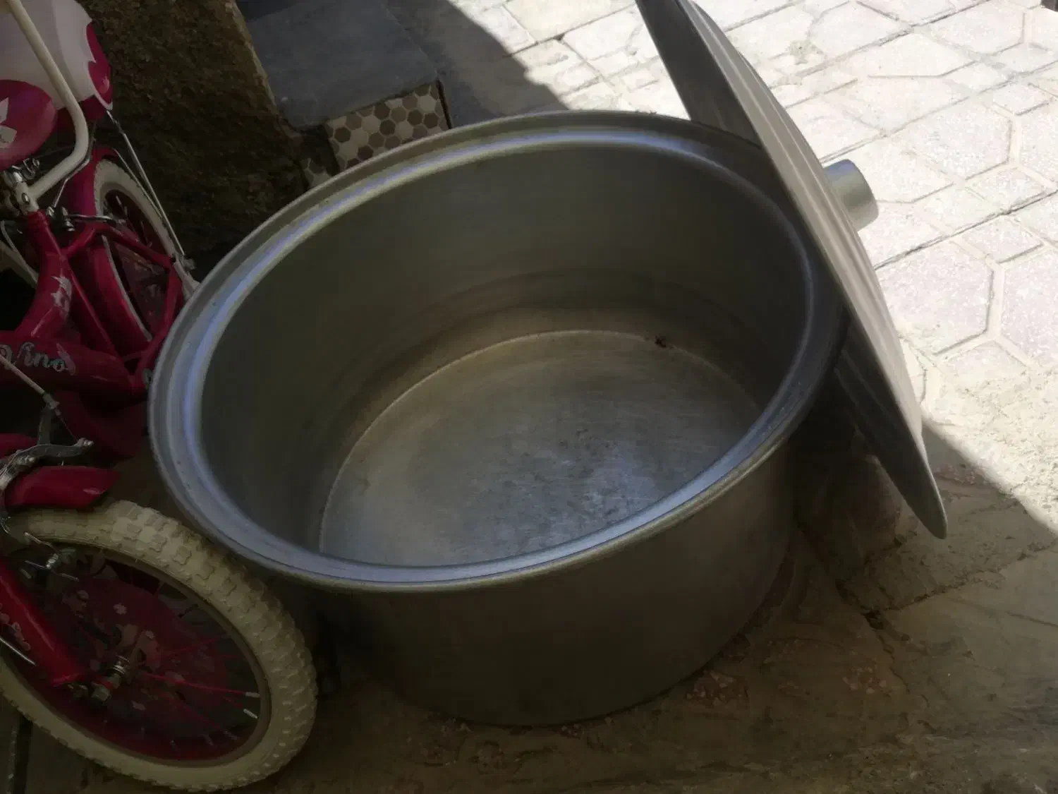 دیگ|ظروف پخت‌وپز|مریوان, |دیوار