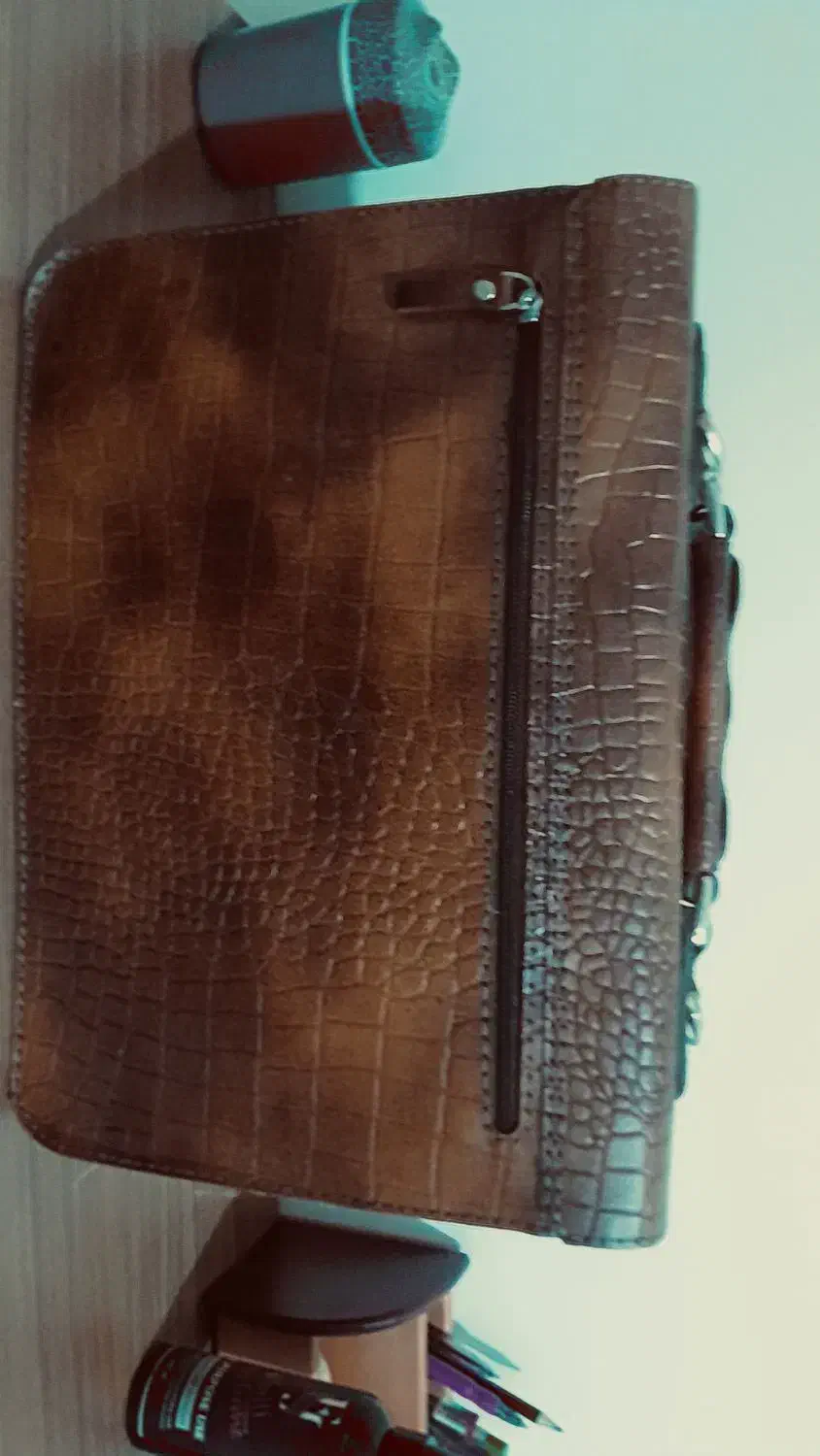 کیف چرم نیاوران اصل|کیف، کفش، کمربند|اصفهان, خواجو|دیوار