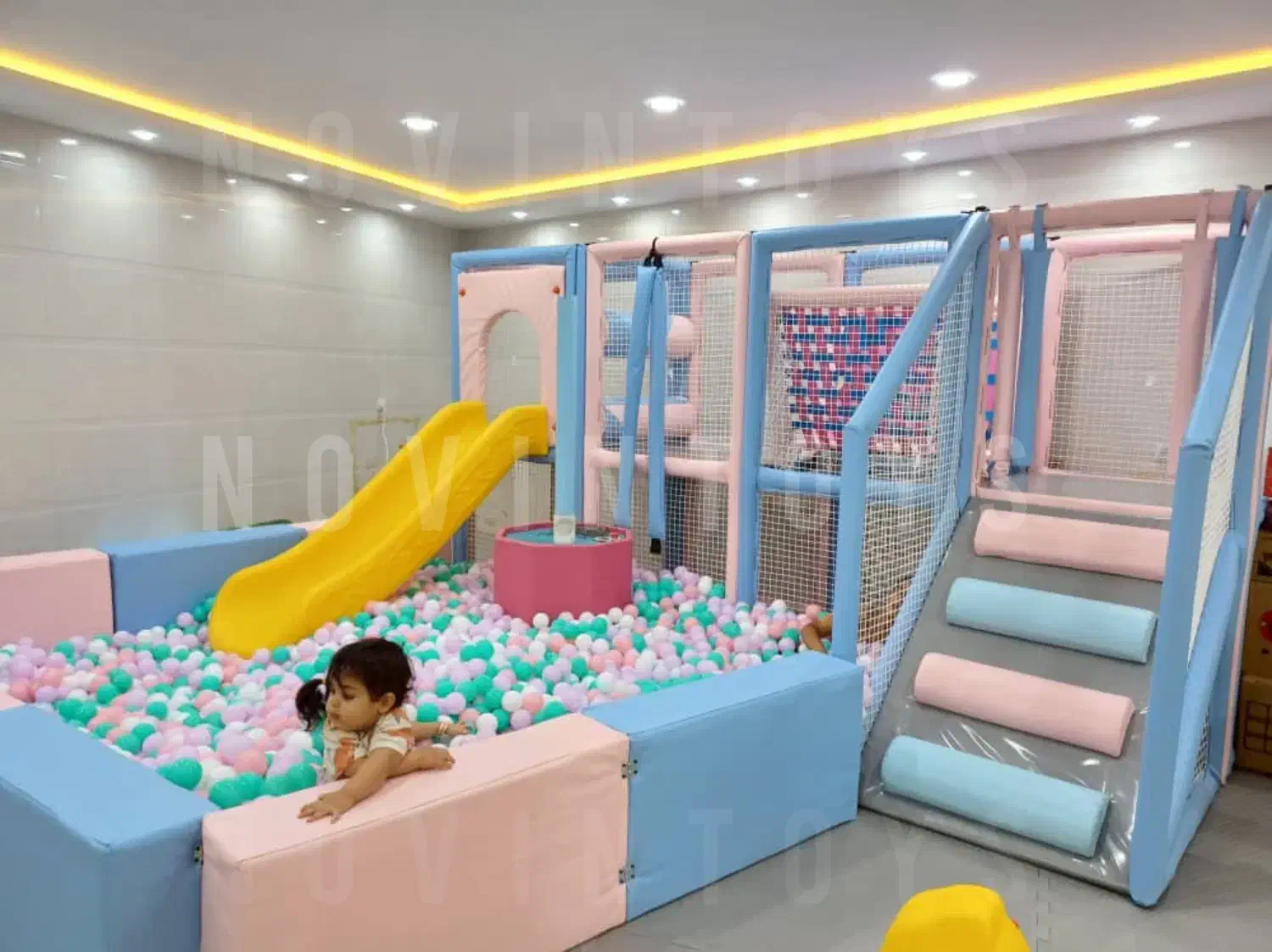 وسایل خانه بازی با ضمانت قیمت و کیفیت ، نوین تویز|اسباببازی|تهران, پونک|دیوار