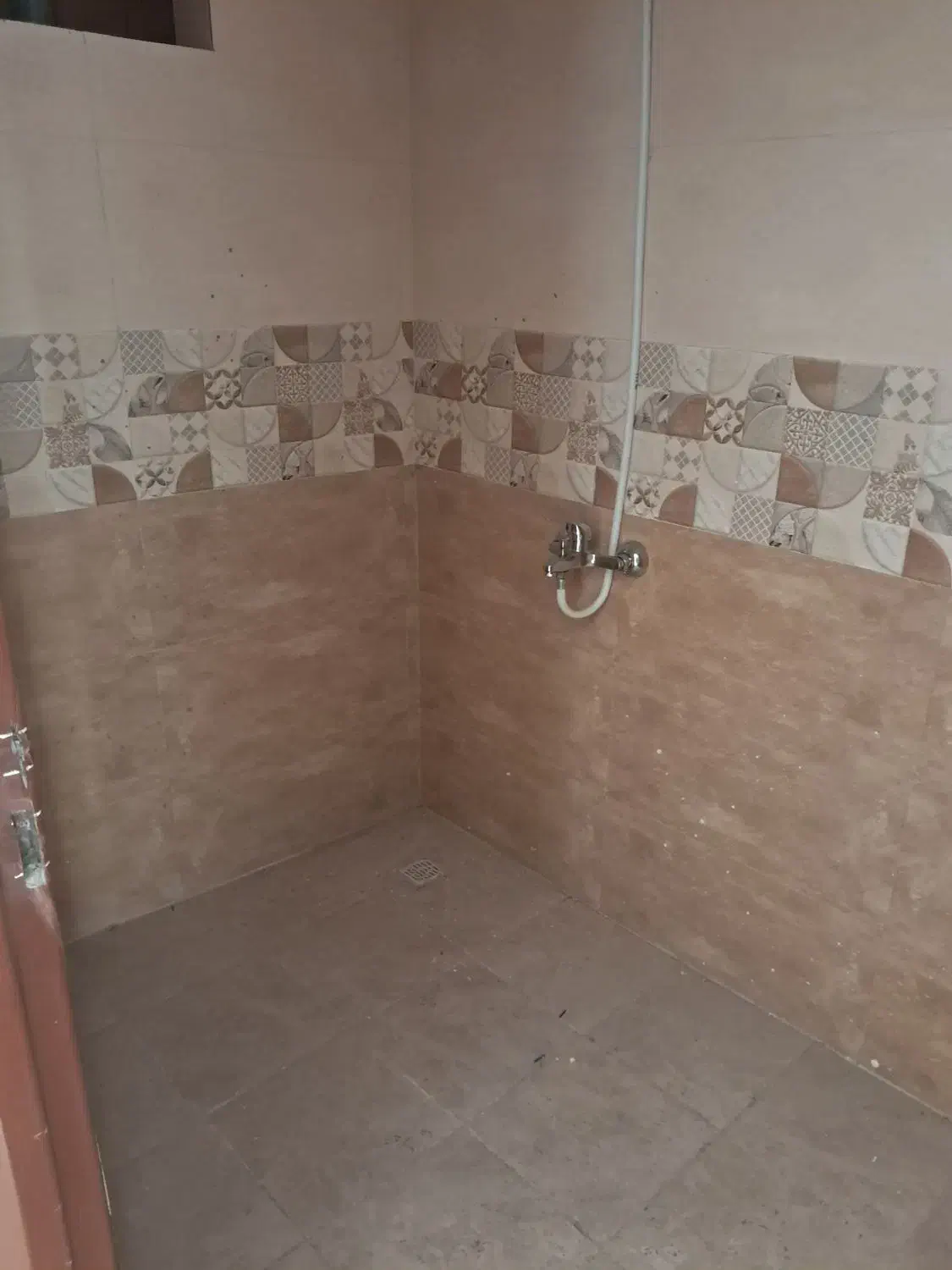 آپارتمان نوساز و خوش نقشه در مرکزشهر|فروش آپارتمان|کیاکلا, |دیوار