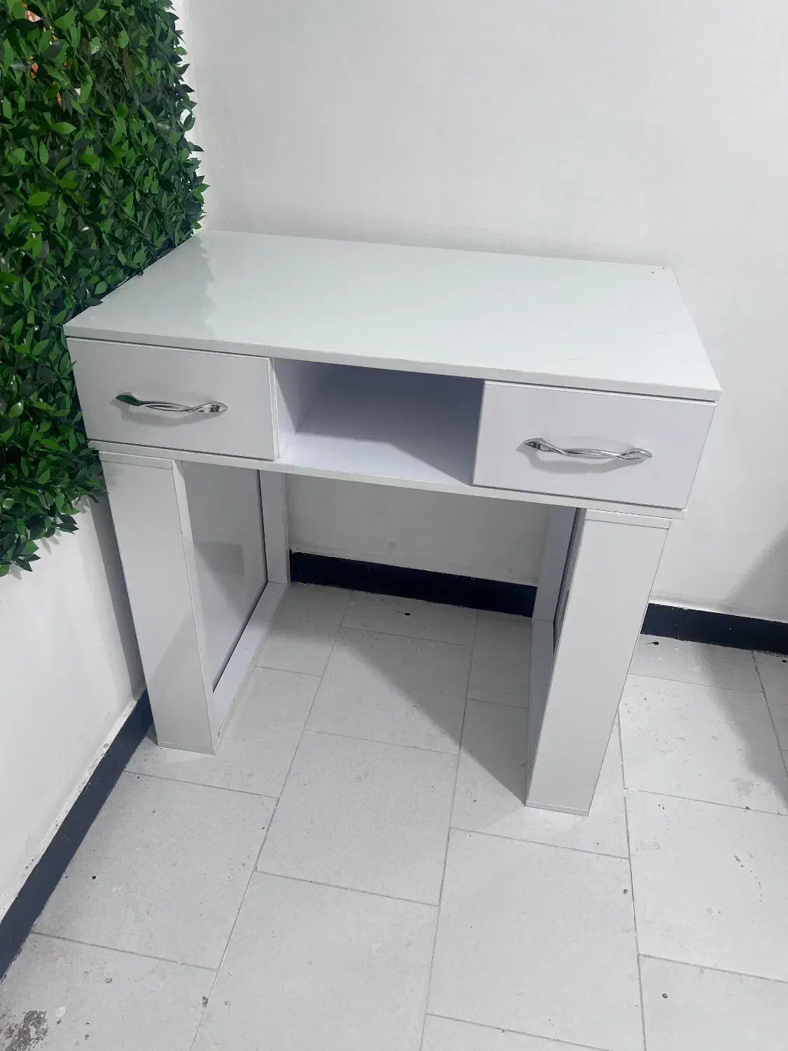 میز ام دی اف|جاکفشی، کمد، دراور|دوگنبدان, |دیوار