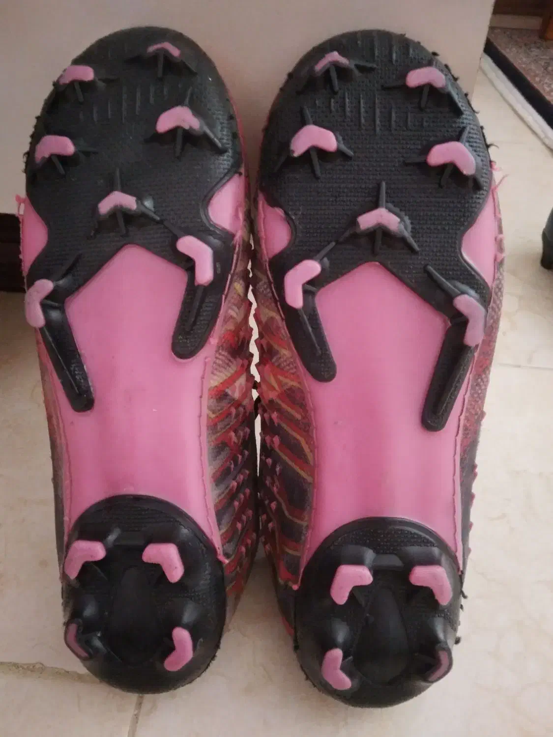 کفش فوتبال استوک|کیف، کفش، کمربند|بندر انزلی, مسکن مهر|دیوار