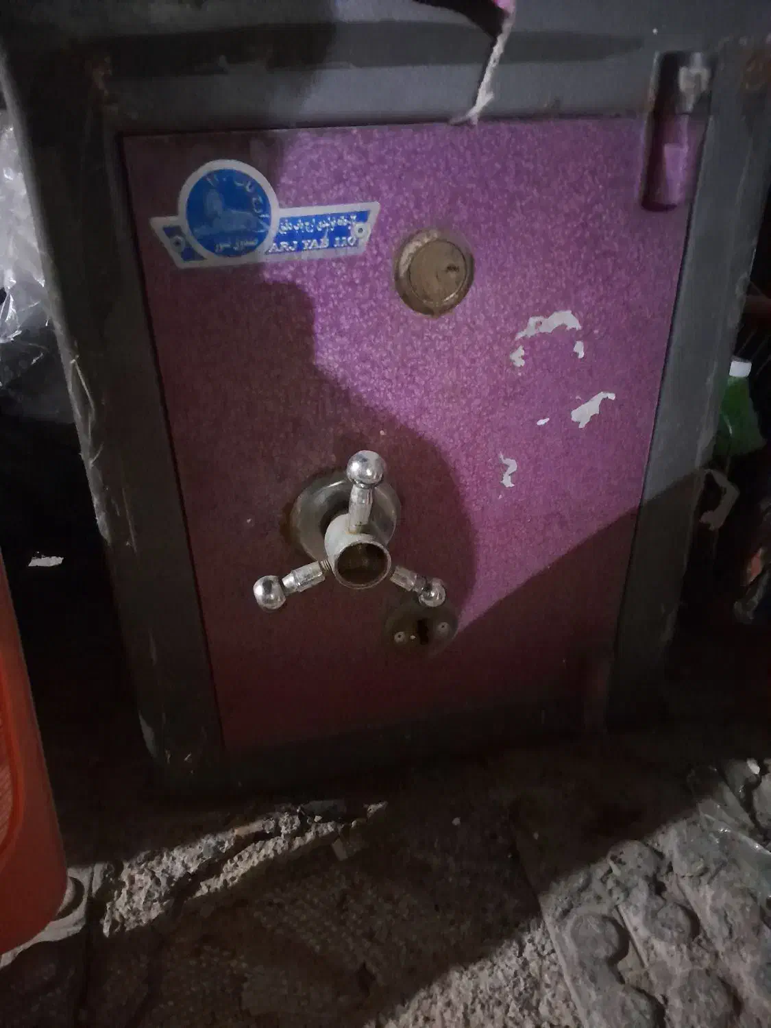 گاوصندوق|فروشگاه و مغازه|اردبیل, |دیوار