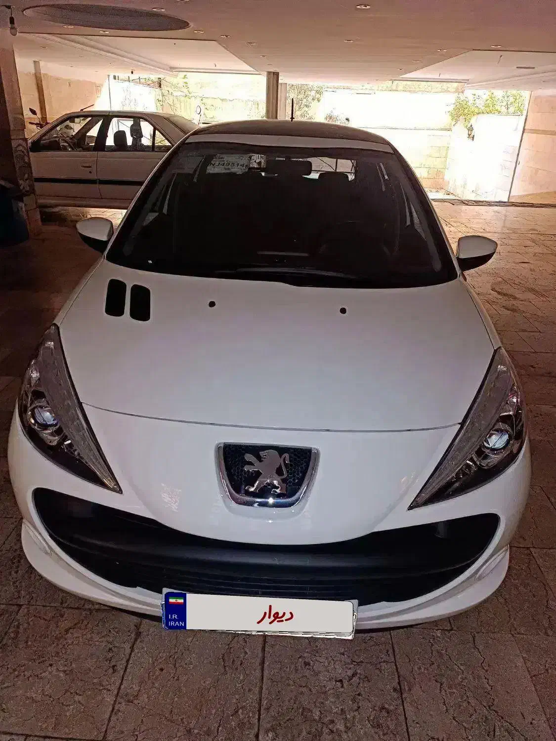 پژو۲۰۷پانا|خودرو سواری و وانت|تهران, تهرانپارس شرقی|دیوار