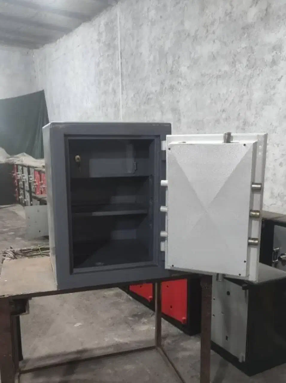 گاوصندوق خانگی ۲۰۰ کیلویی|ابزارآلات|رشت, رودباری|دیوار