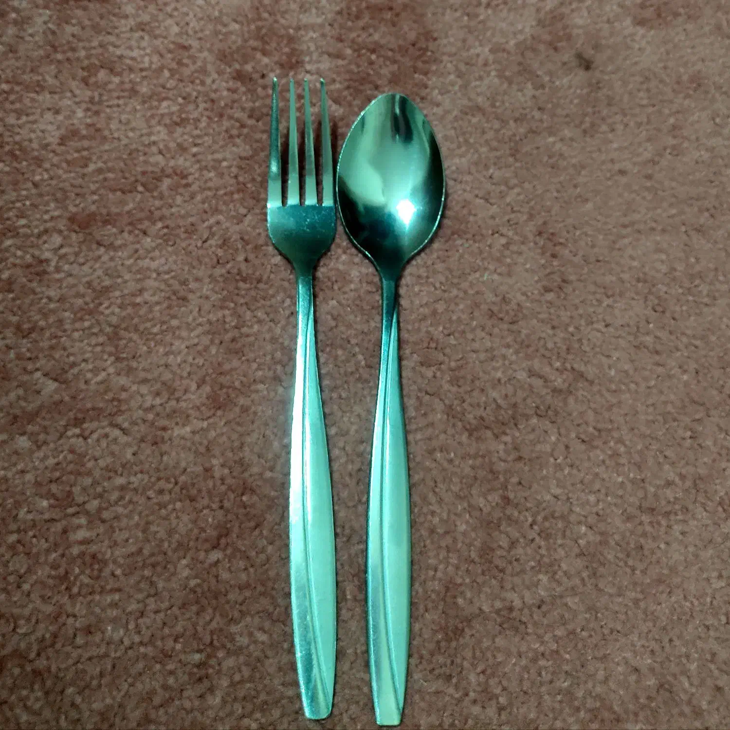 قاشق چنگال|ظروف سرو و پذیرایی|اصفهان, رزمندگان|دیوار