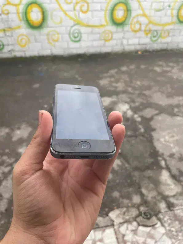 ایفون 5 64 گیگ|موبایل|آمل, |دیوار