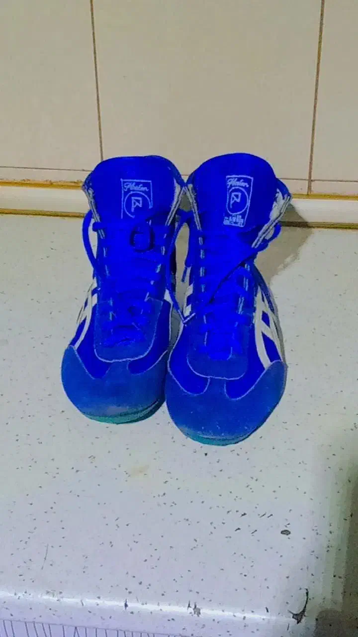 کفش کشتی|تجهیزات ورزشی|مشهد, محمدآباد|دیوار