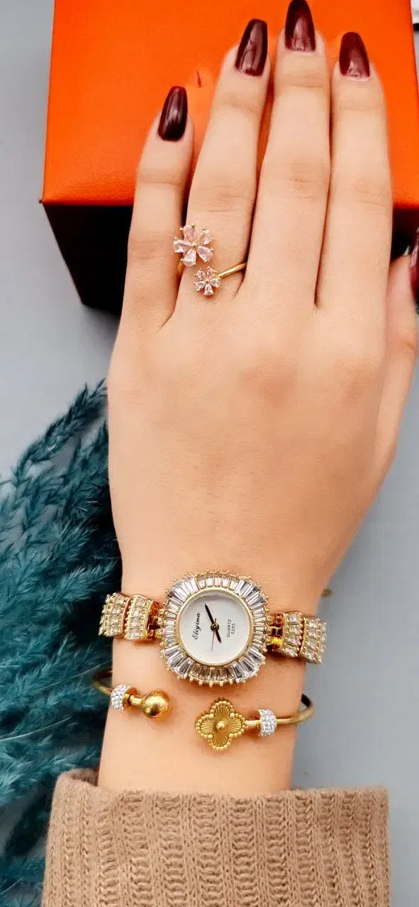 ست ساعت و دستبند|بدلیجات|شیراز, شهرک فرزانگان|دیوار