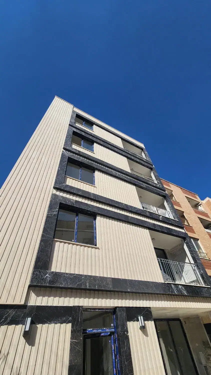 آپارتمان ۱۰۵ مترصفر باهنر صادقی/ جنوبی دونبش|فروش آپارتمان|اصفهان, دستگرده|دیوار