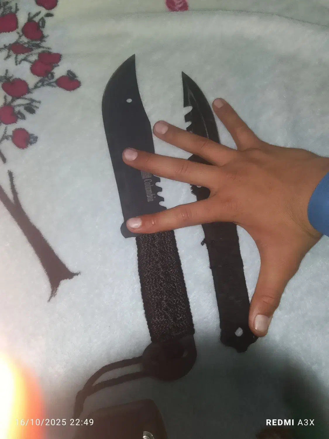 چاقو|کوهنوردی و کمپینگ|خاش, |دیوار