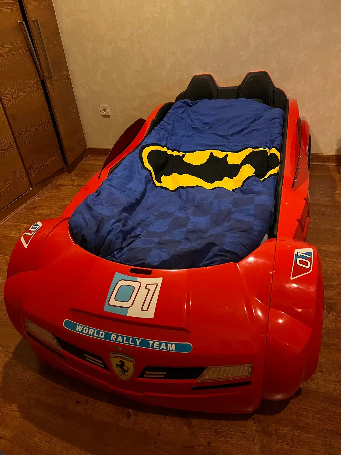 تخت خواب ماشین فراری|تخت و سرویس خواب|شیراز, نیایش|دیوار